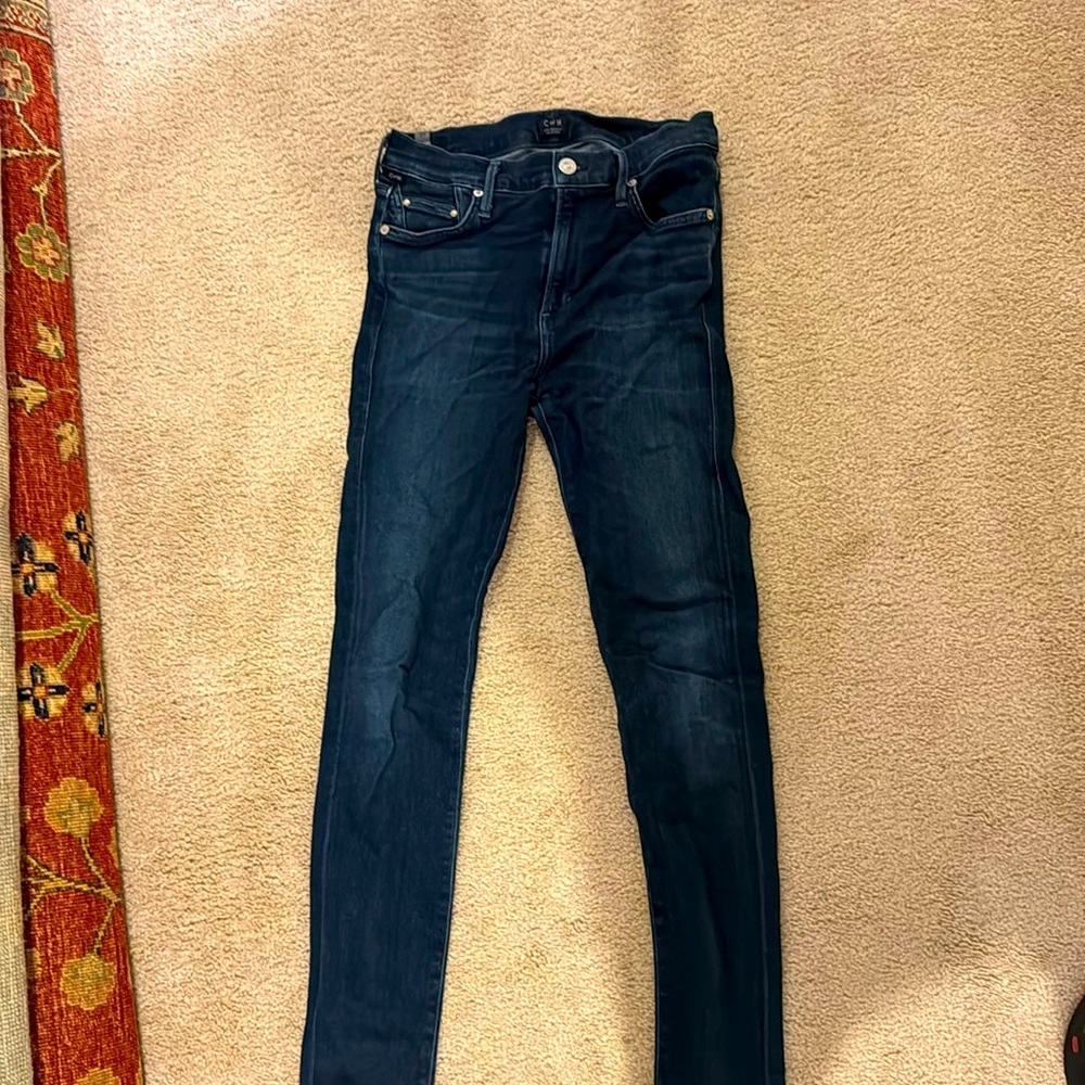 Citizens of Humanity- Dark wash Skinny size 27
